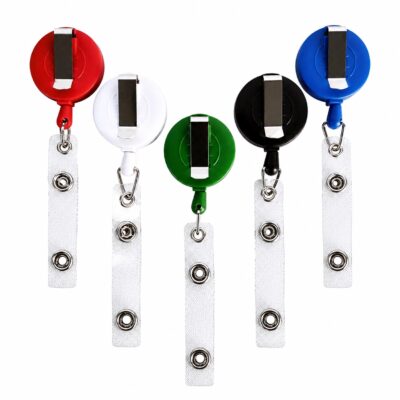 Yoyo co rút gắn dây đeo thẻ